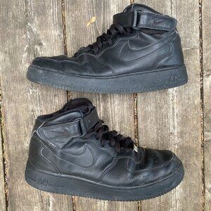 Nike Air Force 1 Mid Black Size 10.5